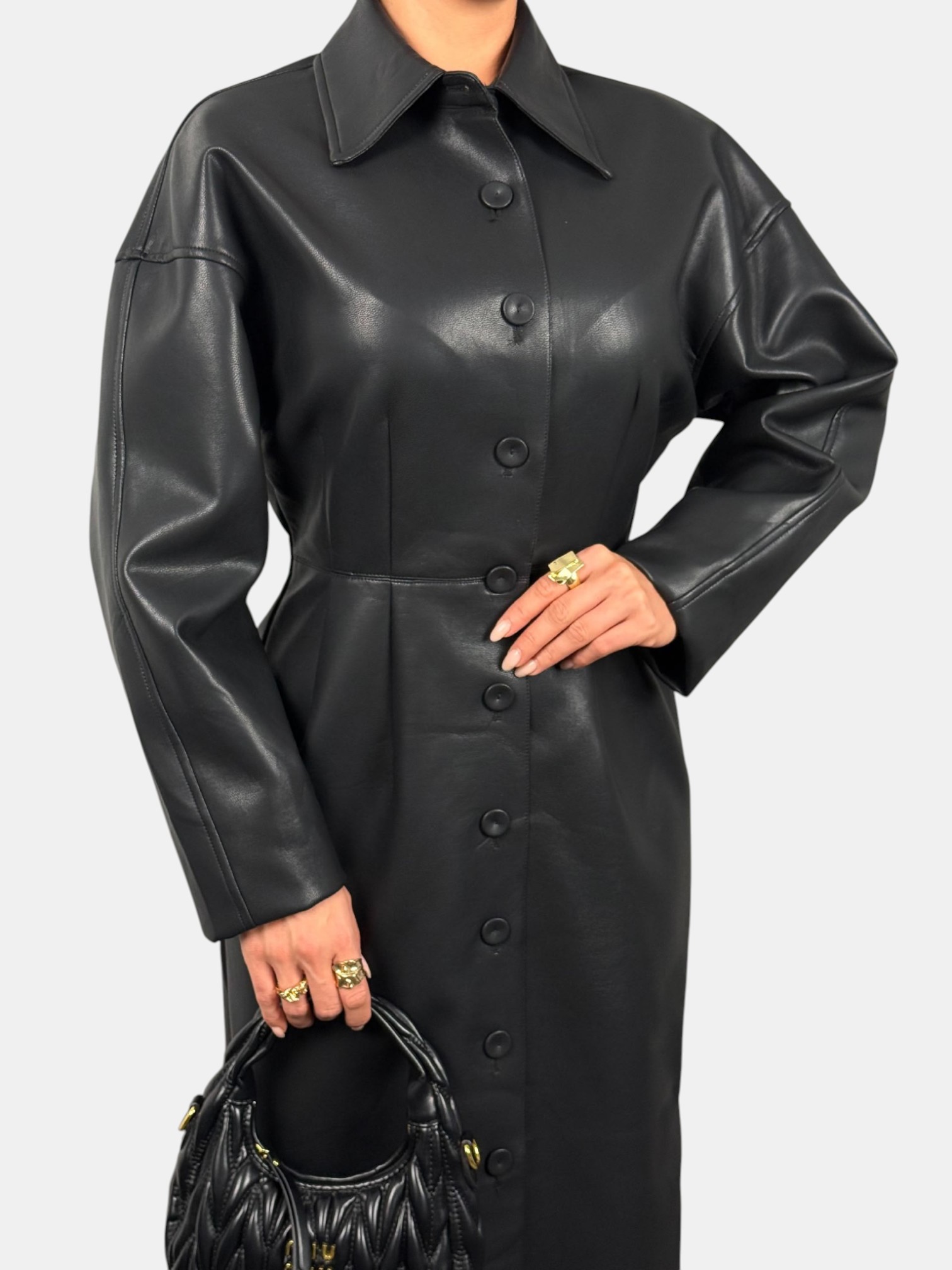 Кожаный плащ