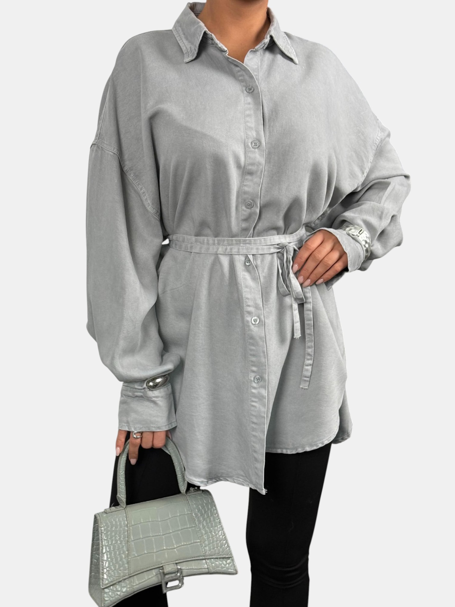 Джинсовые рубашки оверсайз