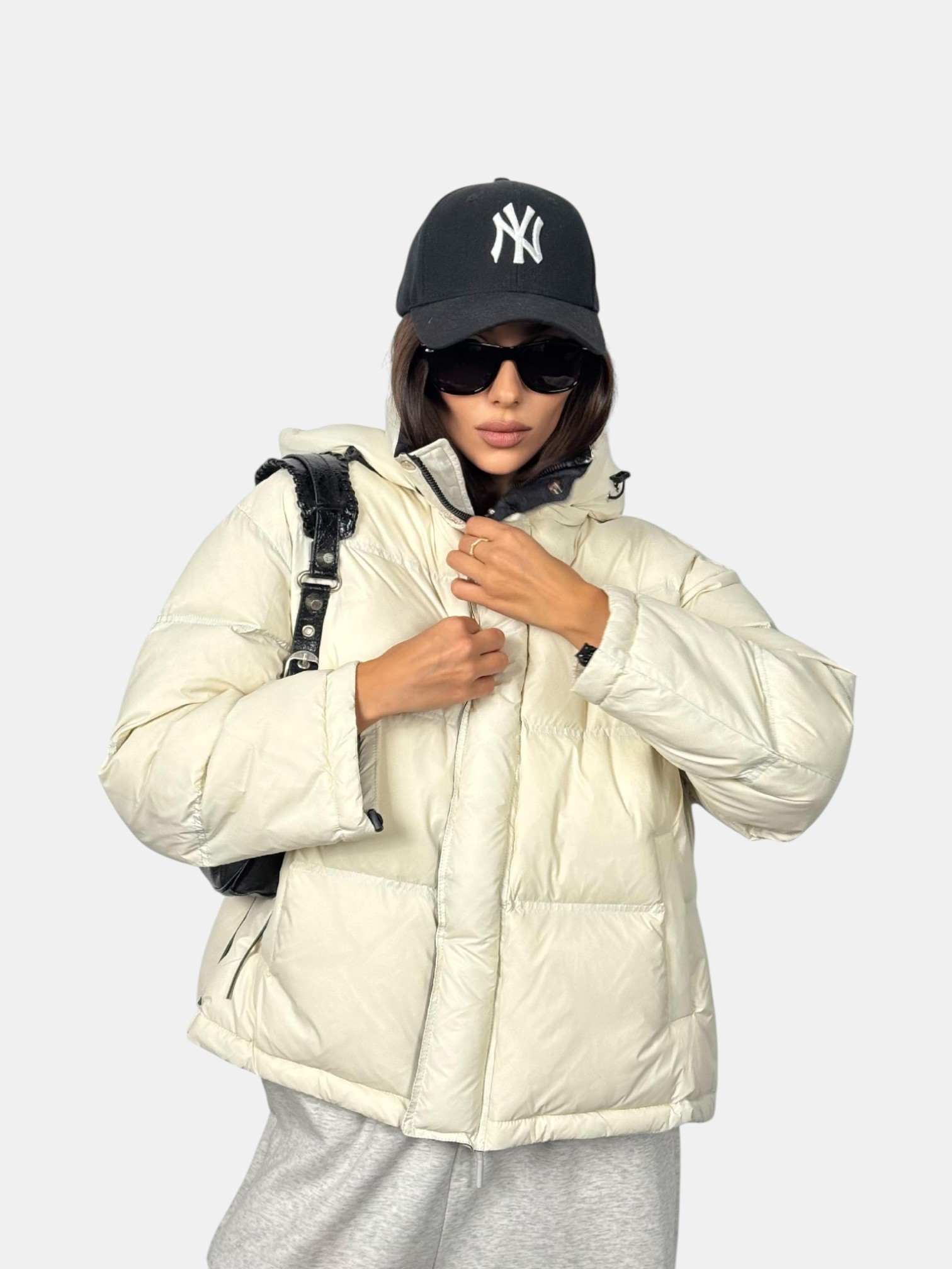 Пуховик оверсайз бежевый 3154 Пуховик оверсайз бежевый 3154