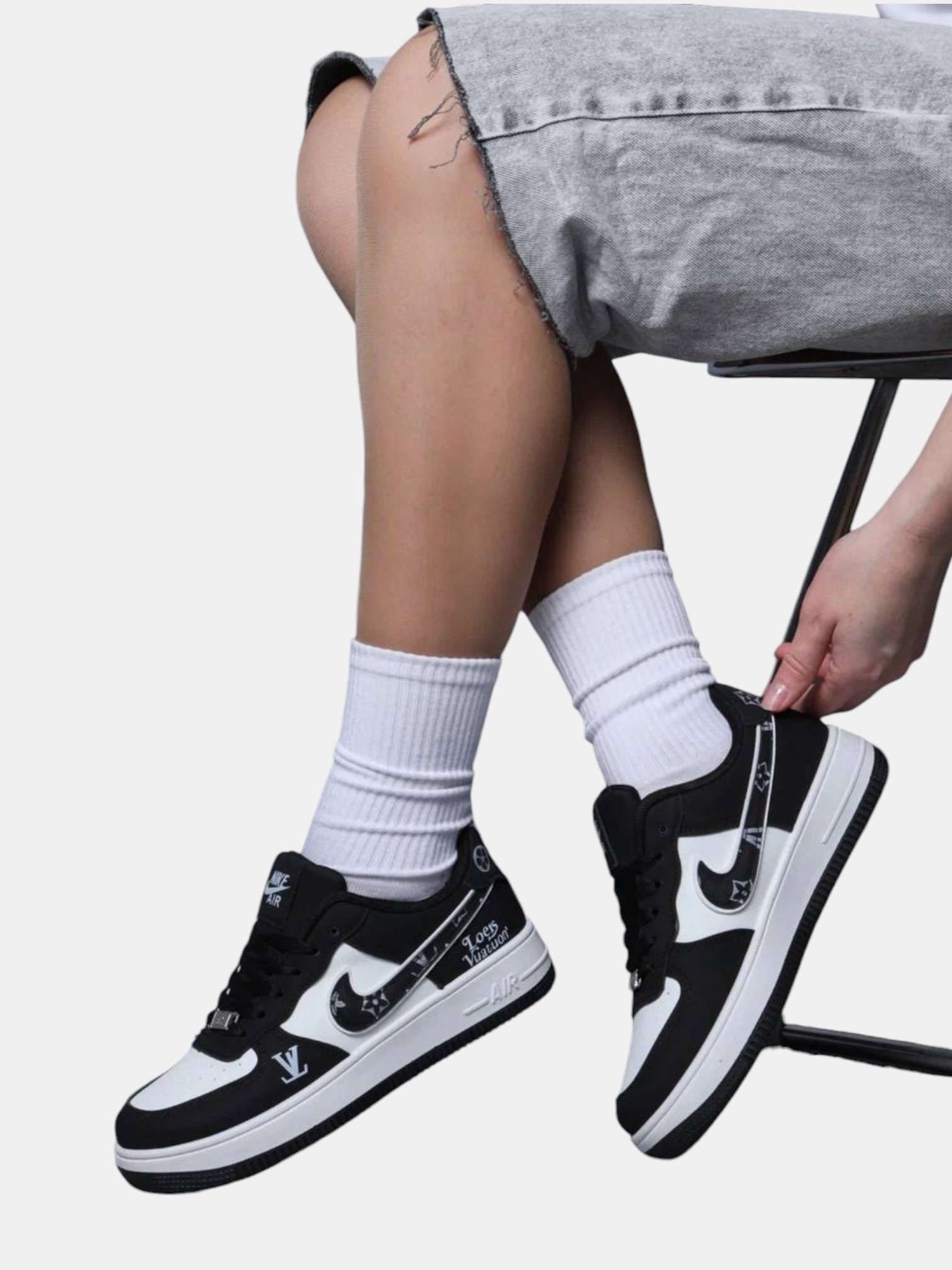 Кроссовки NIKE Air Force 1