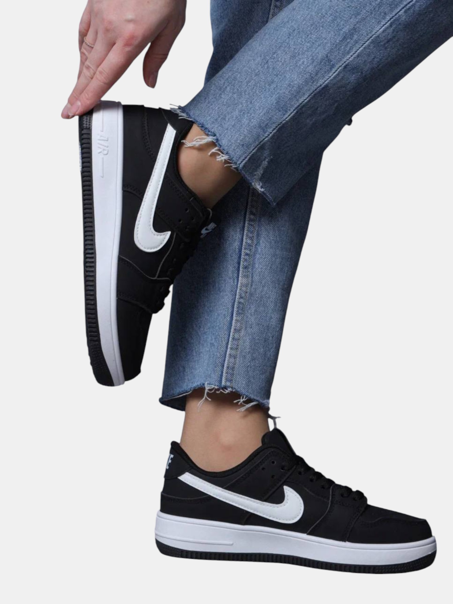 Кроссовки NIKE Air Force 1