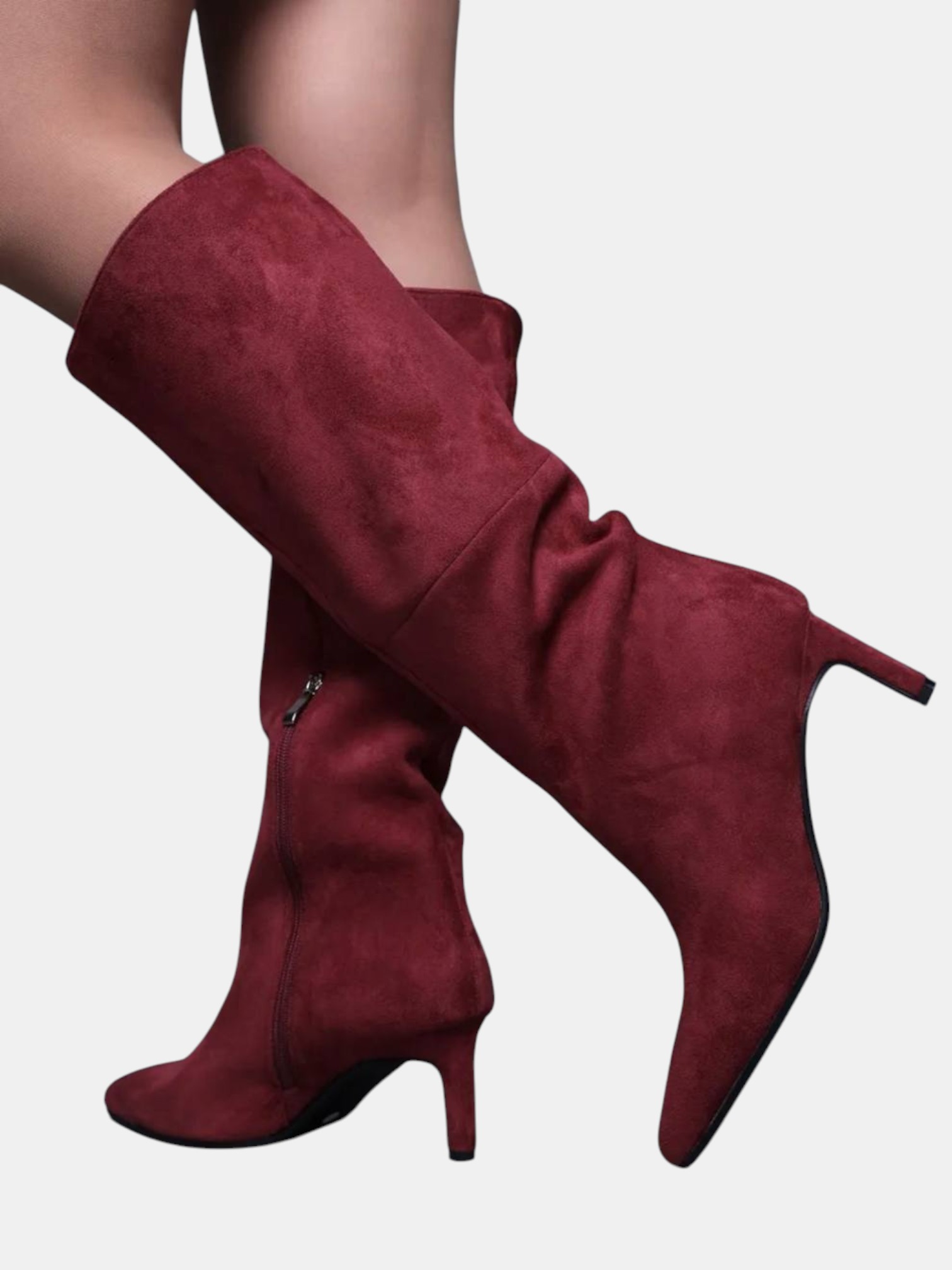 Сапоги трубы на шпильке