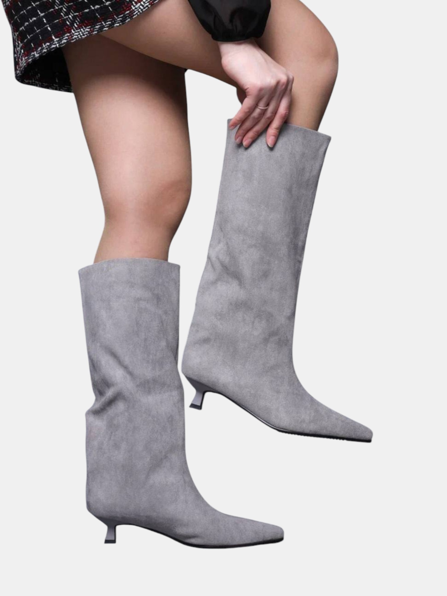 Сапоги трубы на шпильке замшевые серые 3287 Сапоги трубы на шпильке замшевые серые 3287