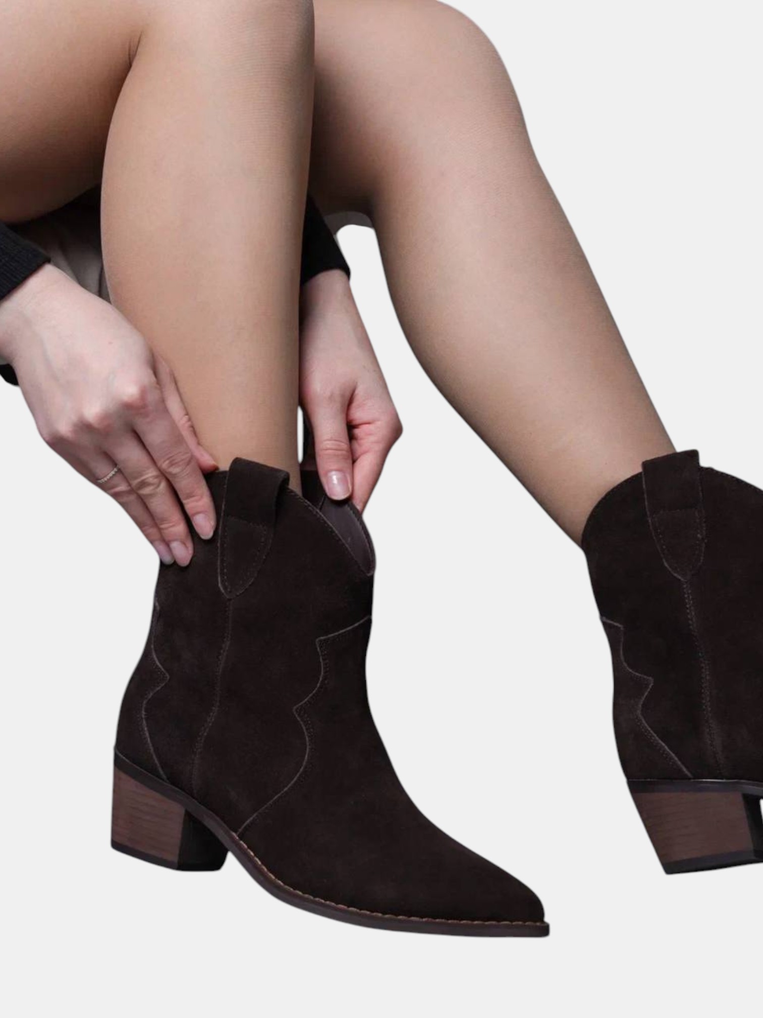 Полусапоги казаки замшевые шоколадные 3273 Полусапоги казаки замшевые шоколадные 3273