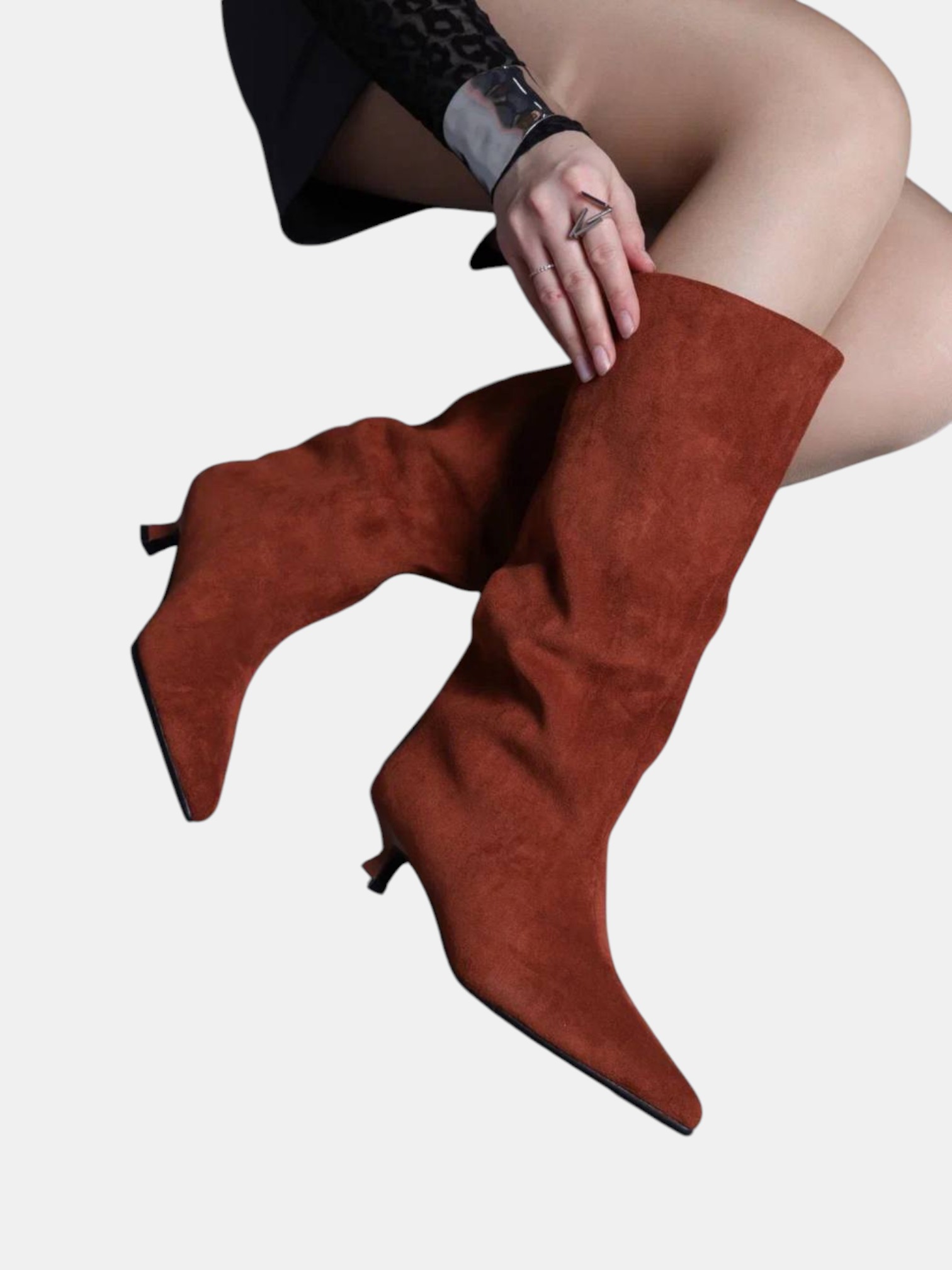 Сапоги трубы на шпильке замшевые кофейные 3290 Сапоги трубы на шпильке замшевые кофейные 3290