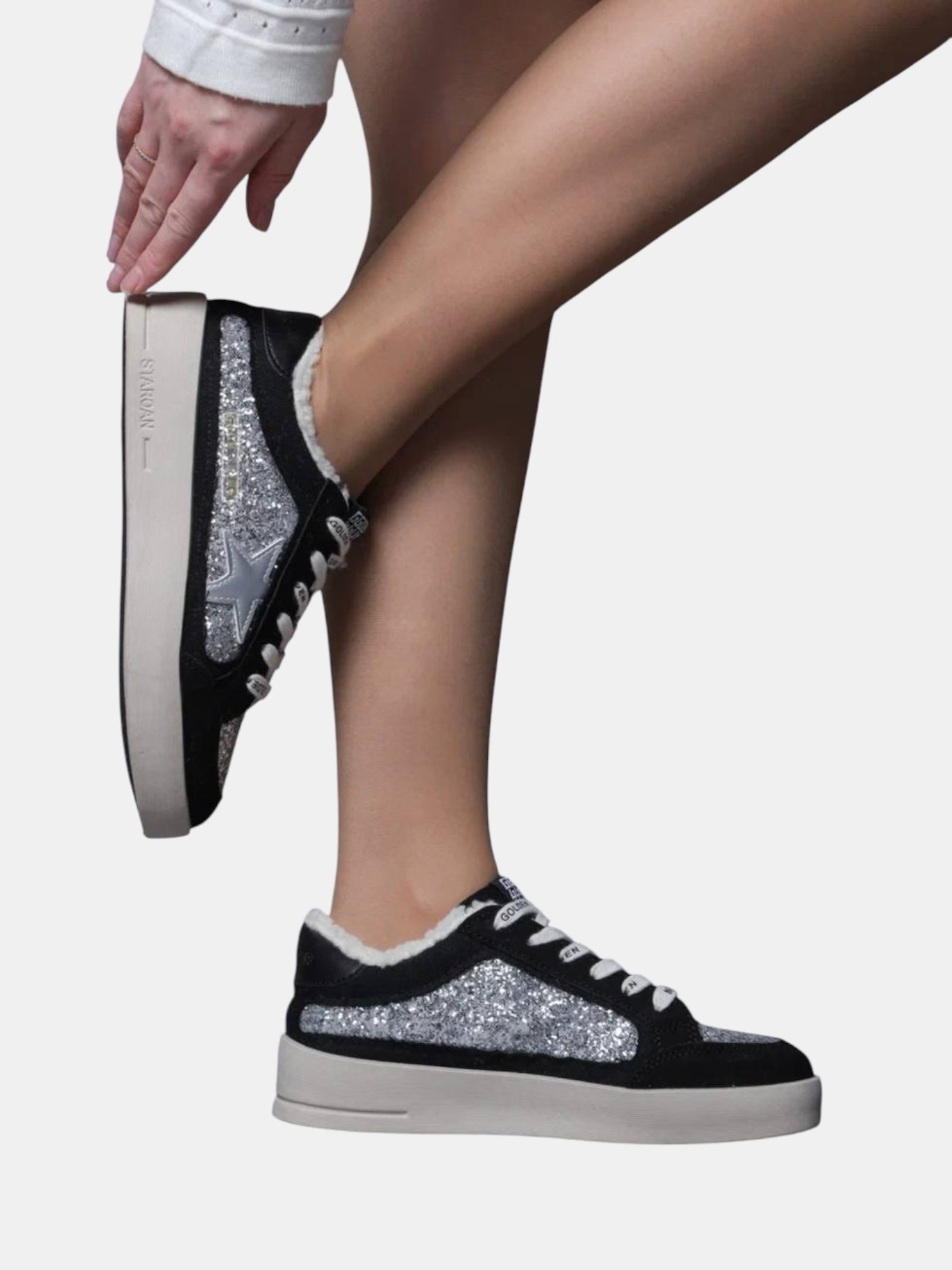 Кеды зимние Golden goose серебристые с черным 3271 Кеды зимние Golden goose серебристые с черным 3271