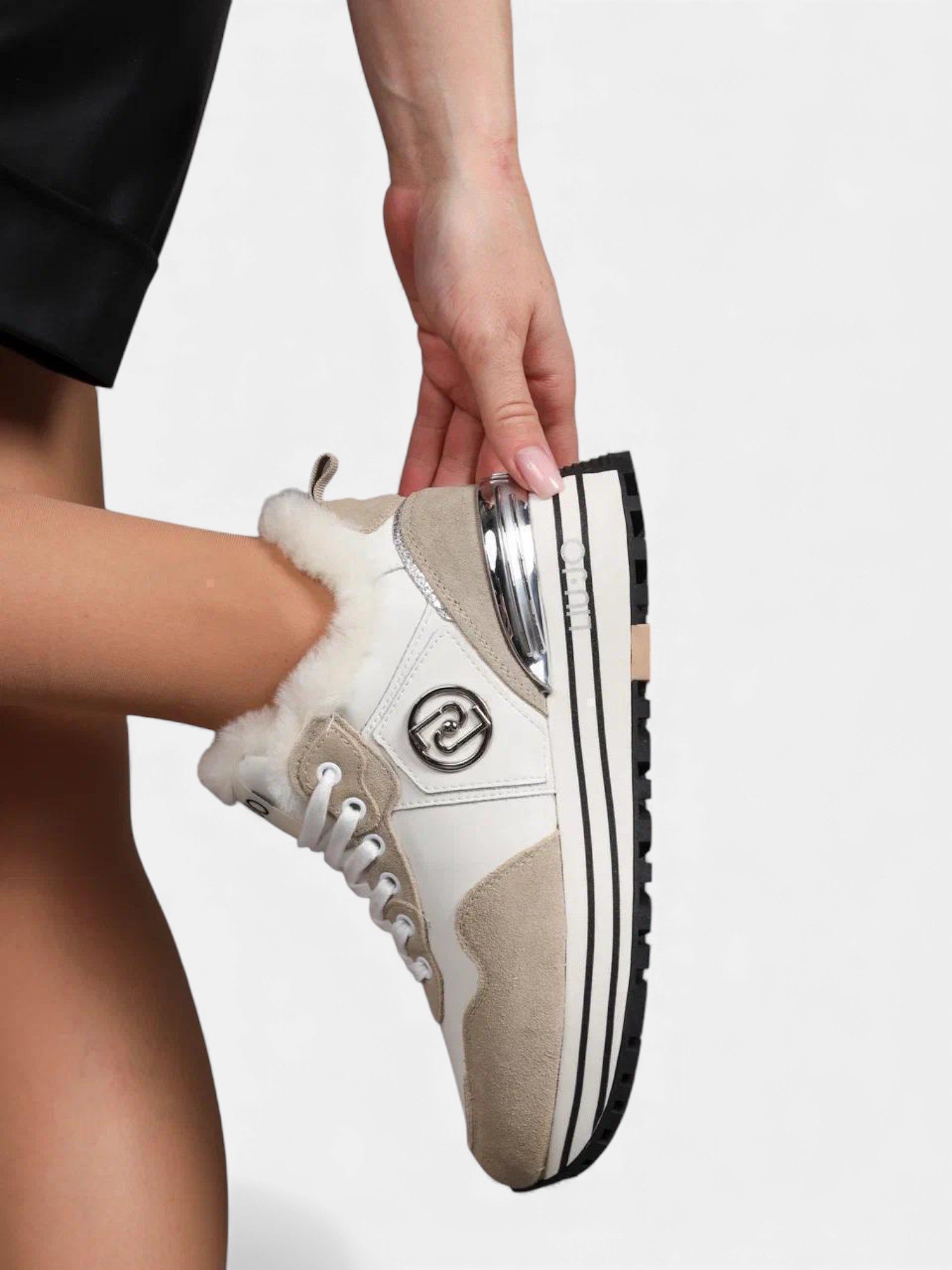 Кроссовки зимние LIU-JO белые 3331 Кроссовки зимние LIU-JO белые 3331