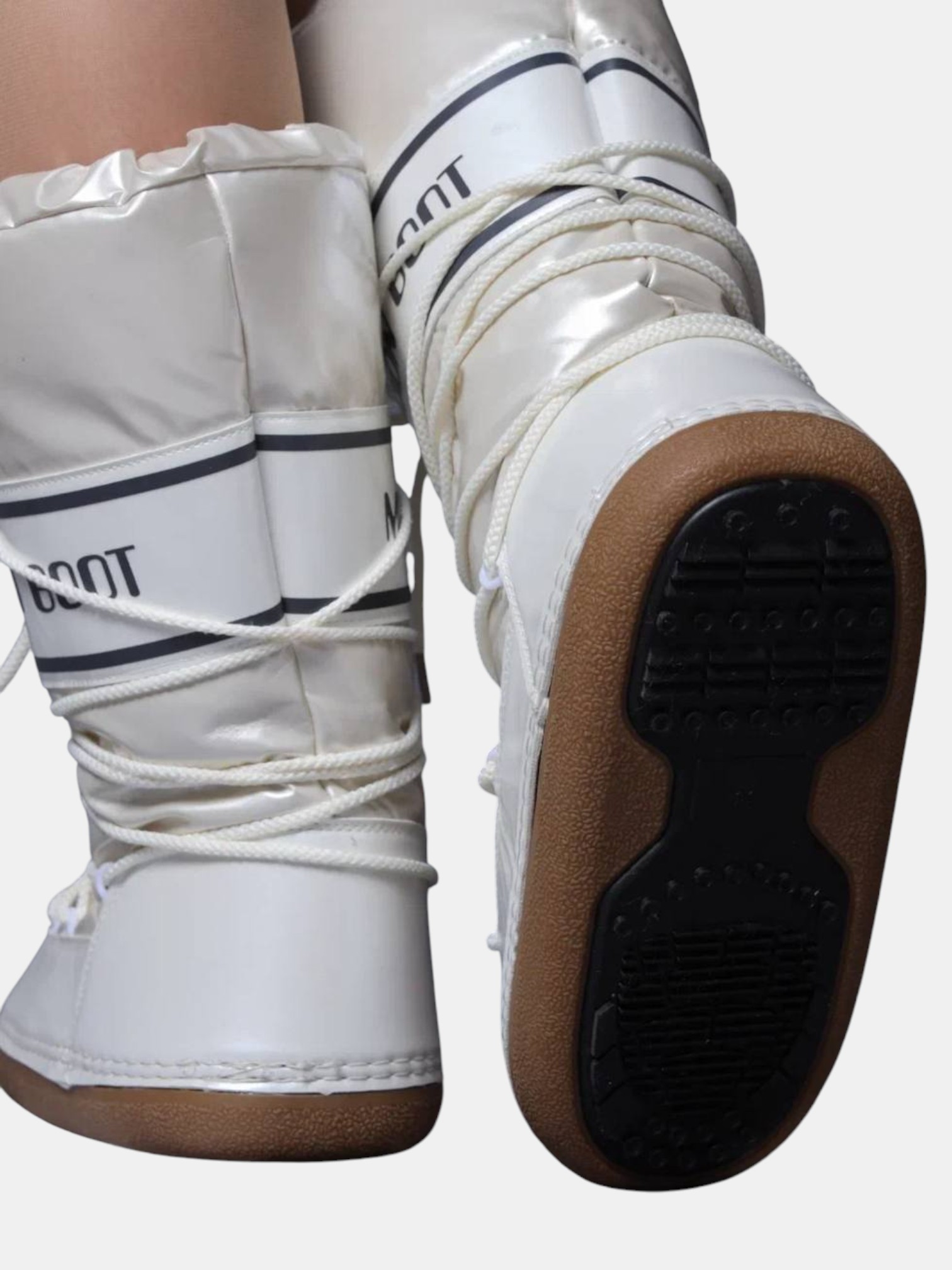 Сноубутсы высокие Moon Boot