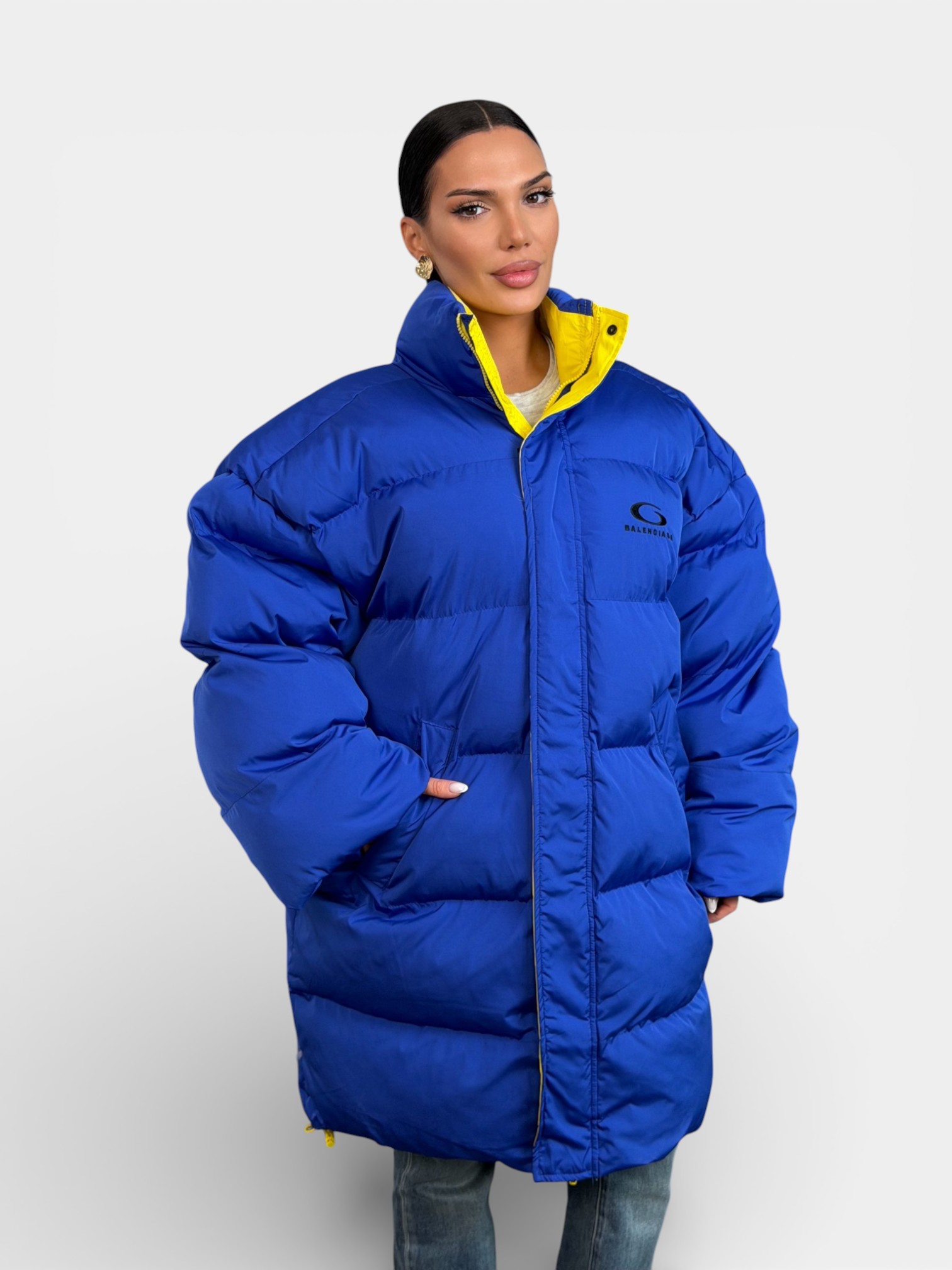 Пуховик оверсайз зимний длинный BALENCIAGA синий 3364 Пуховик оверсайз зимний длинный BALENCIAGA синий 3364